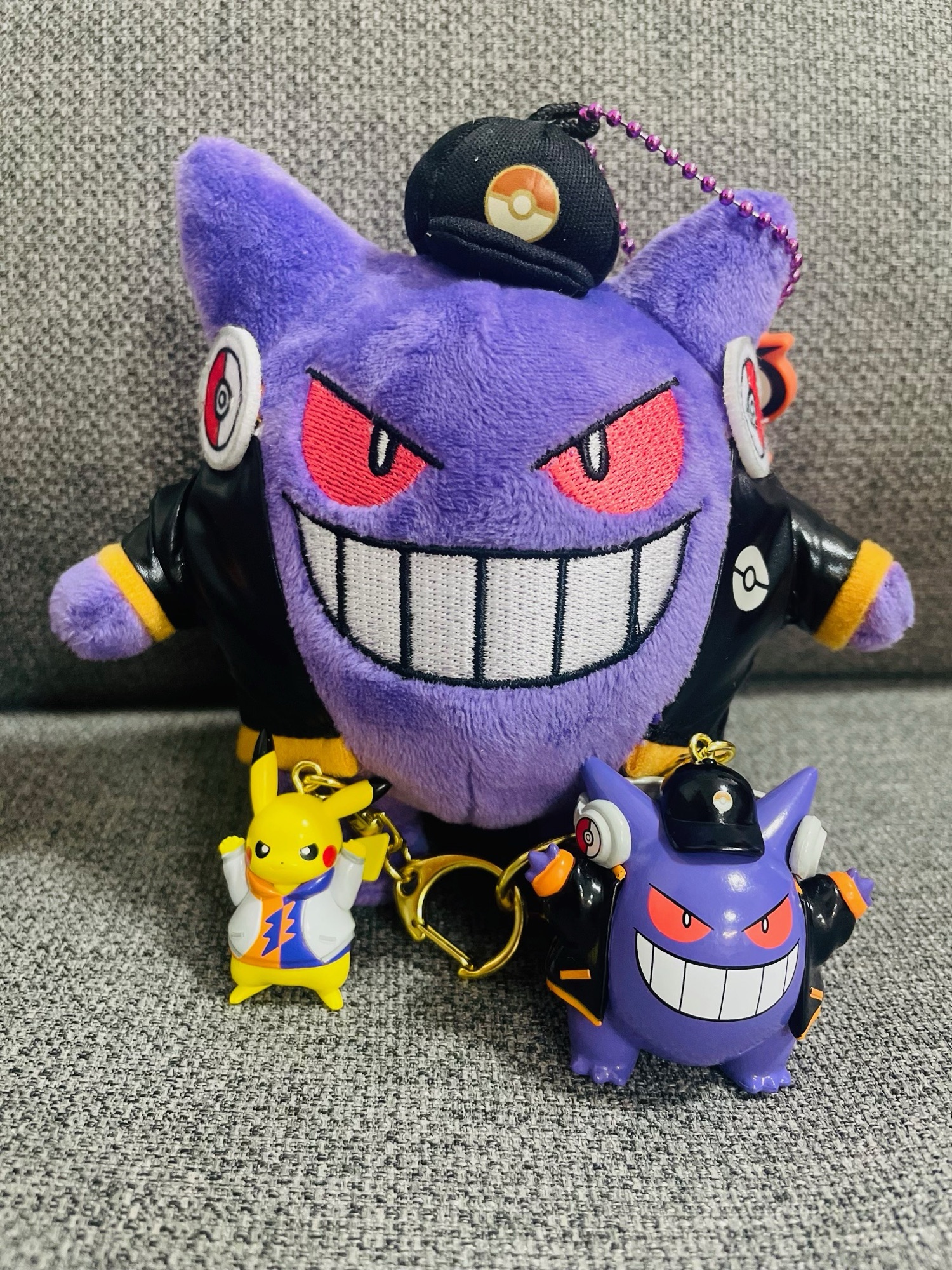 USJで販売されているハロウィン限定のDJゲンガーとDJピカチュウのグッズ。